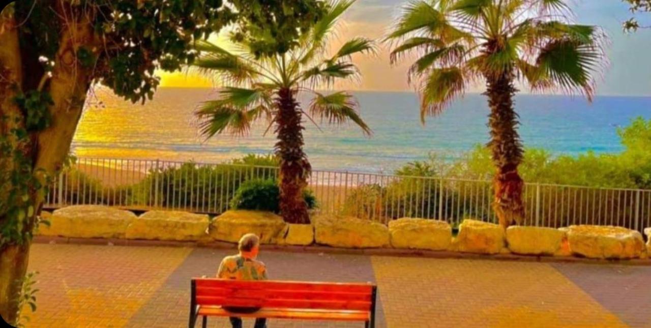 7 Hotel Apartment Short Time Tlv Bat Yam Esterno foto