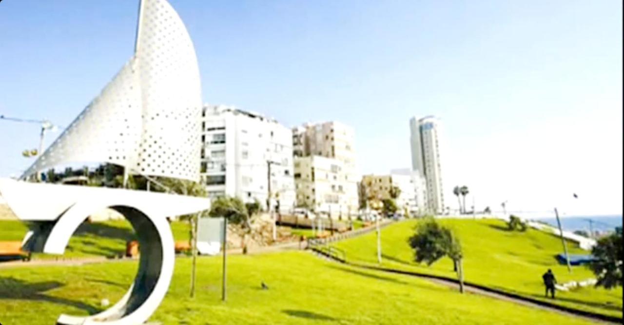 7 Hotel Apartment Short Time Tlv Bat Yam Esterno foto