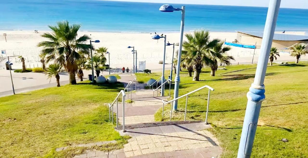 7 Hotel Apartment Short Time Tlv Bat Yam Esterno foto