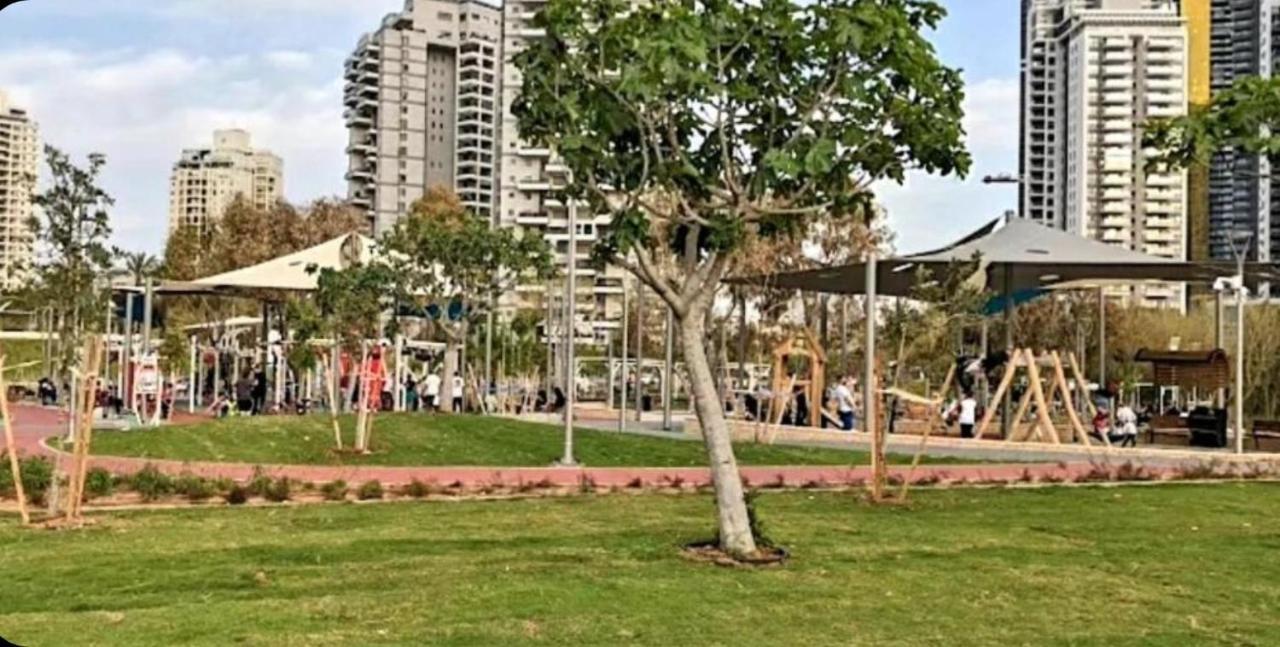 7 Hotel Apartment Short Time Tlv Bat Yam Esterno foto